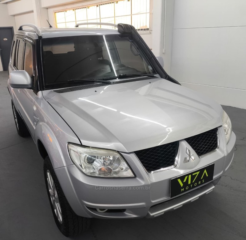 pajero tr4 2.0 4x4 16v 140cv flex 4p manual 2012 caxias do sul