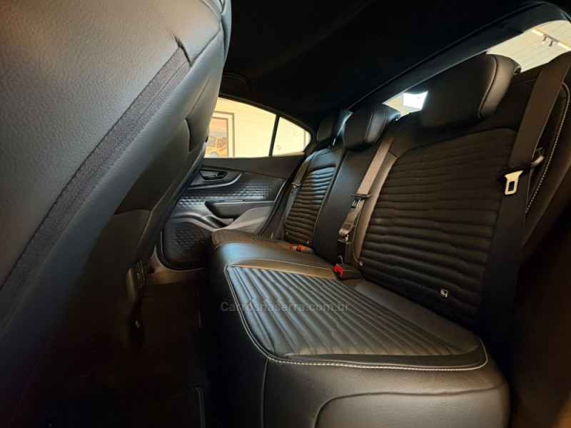 FASTBACK 1.3 LIMITED EDITION 270 TURBO FLEX 4P AUTOMÁTICO - 2023 - CAMPO BOM