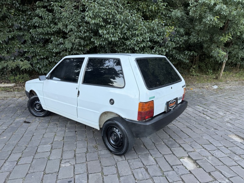 UNO 1.0 MPI MILLE 8V GASOLINA 2P MANUAL - 1992 - CAXIAS DO SUL