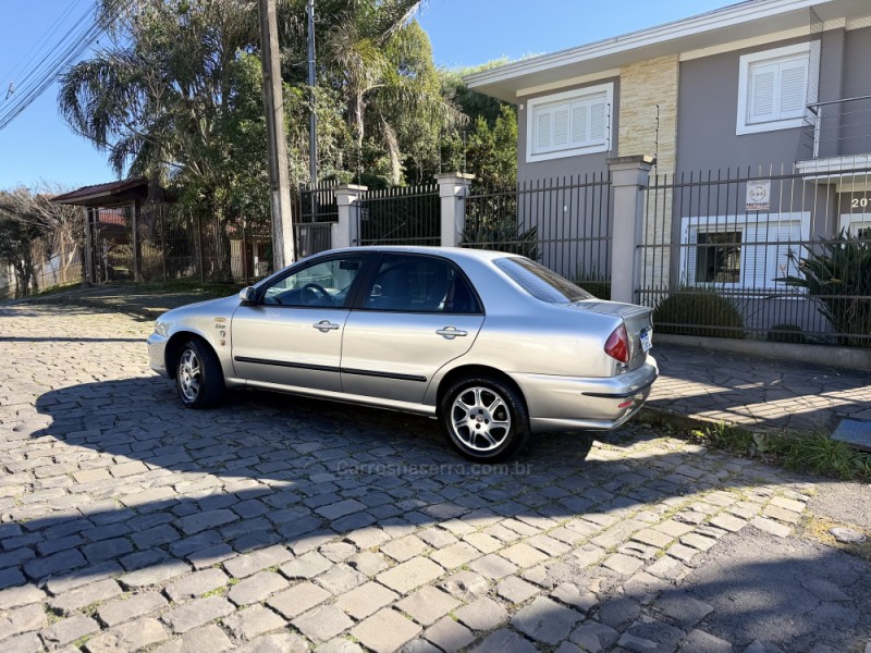 MAREA 2.4 MPI ELX 20V GASOLINA 4P MANUAL - 2002 - CAXIAS DO SUL
