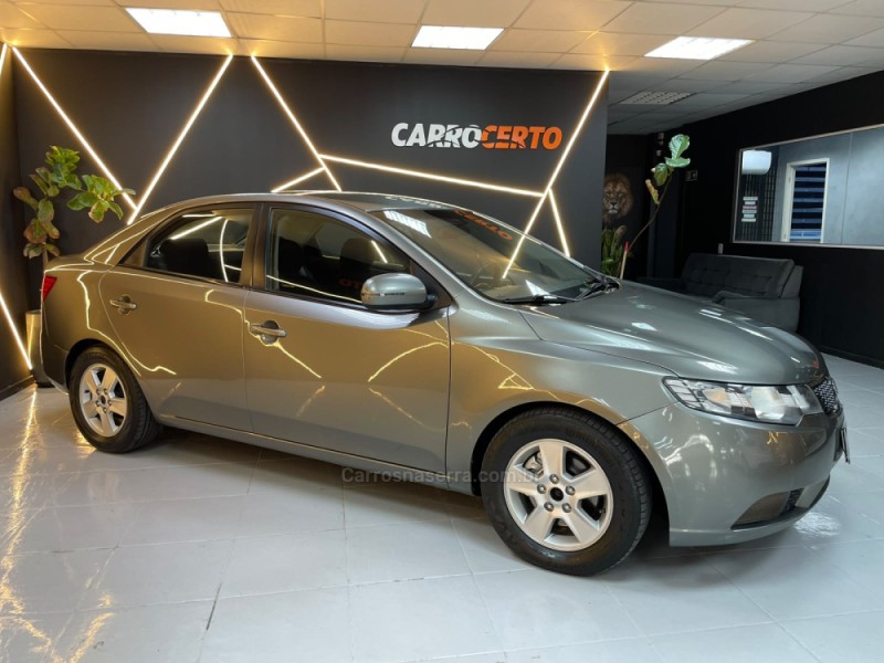 CERATO 1.6 EX3 SEDAN 16V GASOLINA 4P MANUAL - 2011 - NOVO HAMBURGO