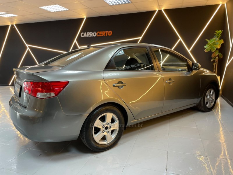 CERATO 1.6 EX3 SEDAN 16V GASOLINA 4P MANUAL - 2011 - NOVO HAMBURGO