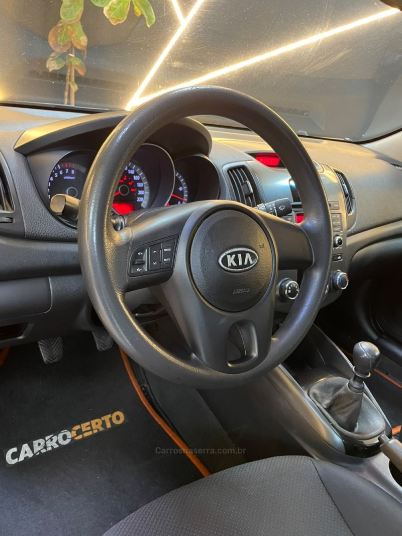 CERATO 1.6 EX3 SEDAN 16V GASOLINA 4P MANUAL - 2011 - NOVO HAMBURGO