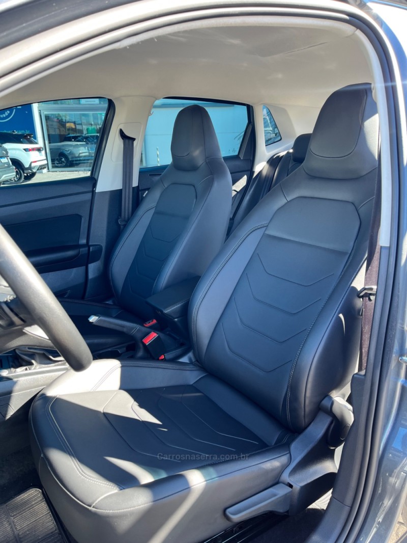 POLO 1.0 170 TSI 12V HIGHLINE FLEX 4P AUTOMÁTICO - 2024 - CAXIAS DO SUL