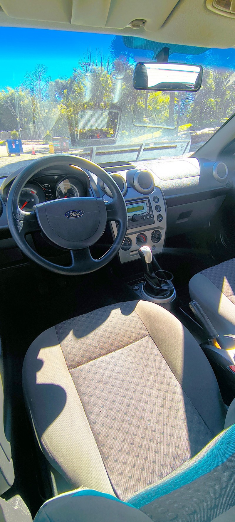 FIESTA 1.6 ROCAM SE PLUS HATCH 8V FLEX 4P MANUAL - 2013 - FARROUPILHA
