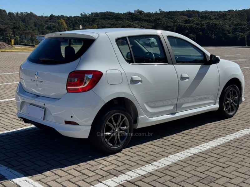 SANDERO 1.0 EXPRESSION 16V FLEX 4P MANUAL - 2015 - CAXIAS DO SUL