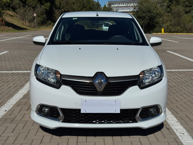 SANDERO 1.0 EXPRESSION 16V FLEX 4P MANUAL - 2015 - CAXIAS DO SUL