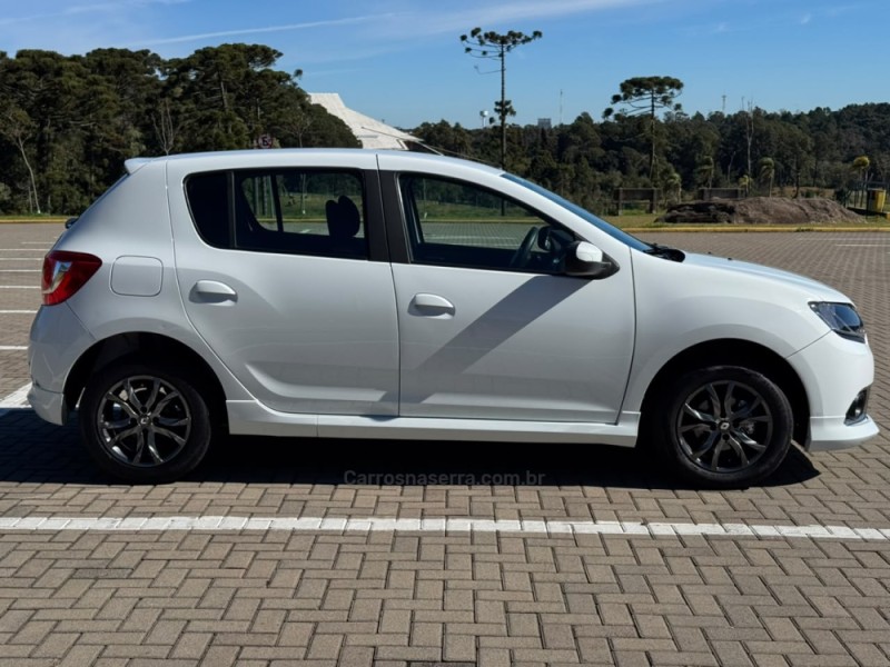 SANDERO 1.0 EXPRESSION 16V FLEX 4P MANUAL - 2015 - CAXIAS DO SUL