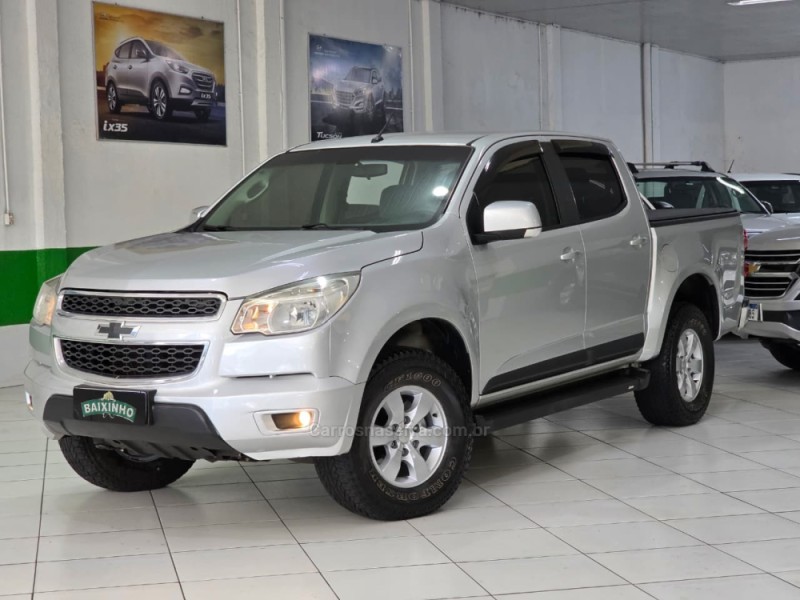 S10 2.5 LT 4X2 CD 16V FLEX 4P MANUAL - 2015 - SAPUCAIA DO SUL
