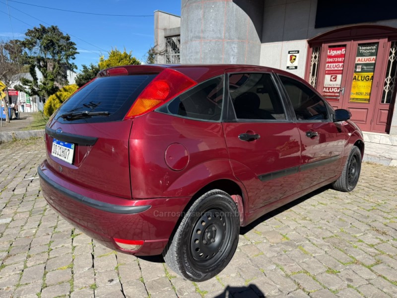 FOCUS 1.6 GL 8V GASOLINA 4P MANUAL - 2005 - FARROUPILHA