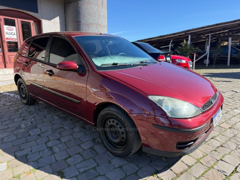 FOCUS 1.6 GL 8V GASOLINA 4P MANUAL - 2005 - FARROUPILHA