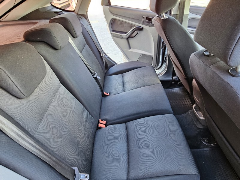 FOCUS 1.6 S 16V FLEX 4P MANUAL - 2011 - CAXIAS DO SUL