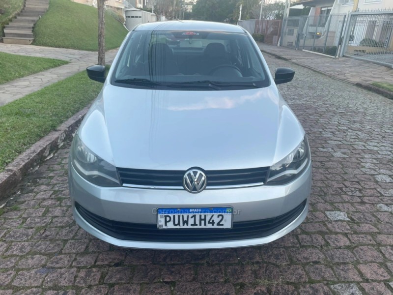 VOYAGE 1.0 MI COMFORTLINE 8V FLEX 4P MANUAL - 2015 - PORTO ALEGRE