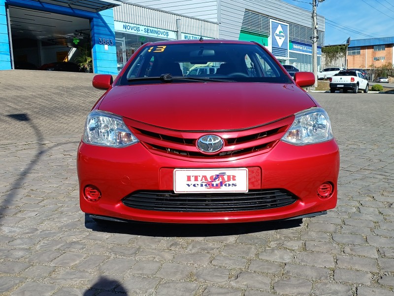 ETIOS 1.3 XS 16V FLEX 4P MANUAL - 2013 - FLORES DA CUNHA