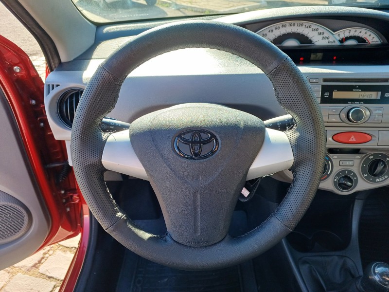ETIOS 1.3 XS 16V FLEX 4P MANUAL - 2013 - FLORES DA CUNHA