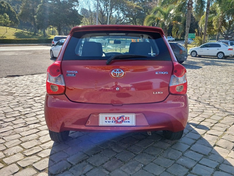 ETIOS 1.3 XS 16V FLEX 4P MANUAL - 2013 - FLORES DA CUNHA