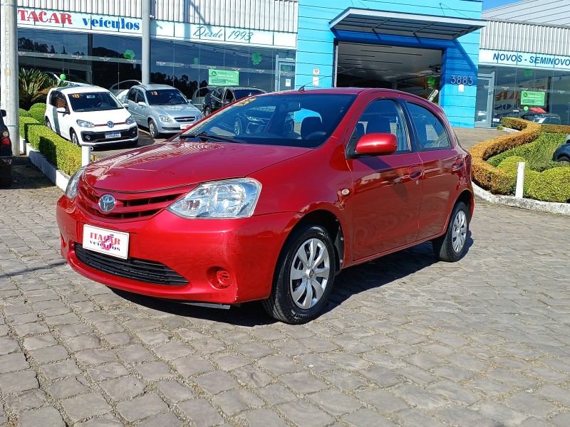 ETIOS 1.3 XS 16V FLEX 4P MANUAL - 2013 - FLORES DA CUNHA