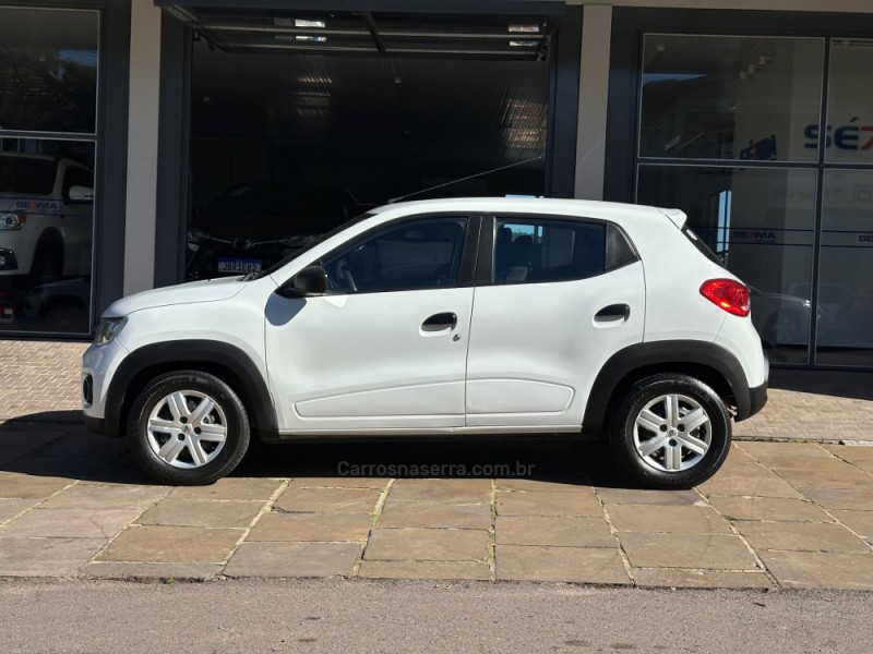 KWID 1.0 12V SCE FLEX ZEN MANUAL - 2022 - GUAPORé
