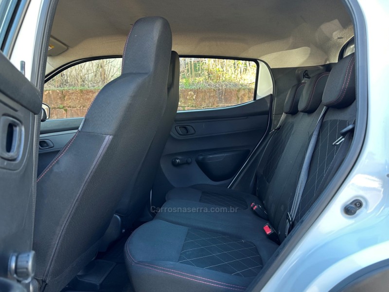 KWID 1.0 12V SCE FLEX ZEN MANUAL - 2022 - GUAPORé