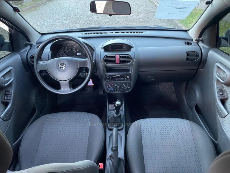CORSA 1.4 MPFI MAXX SEDAN 8V FLEX 4P MANUAL - 2009 - PORTO ALEGRE