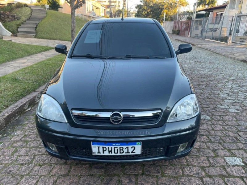 CORSA 1.4 MPFI MAXX SEDAN 8V FLEX 4P MANUAL - 2009 - PORTO ALEGRE