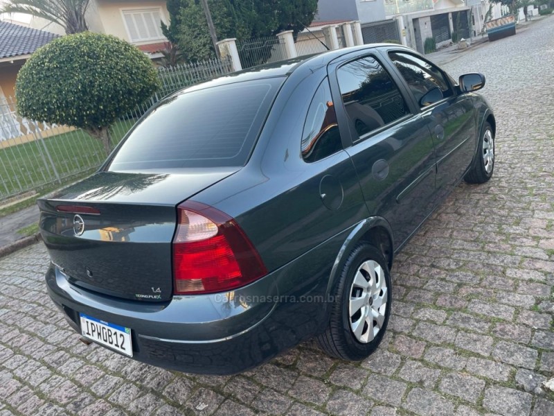 CORSA 1.4 MPFI MAXX SEDAN 8V FLEX 4P MANUAL - 2009 - PORTO ALEGRE
