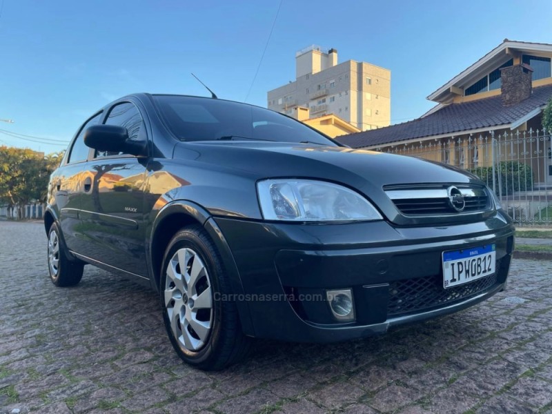 CORSA 1.4 MPFI MAXX SEDAN 8V FLEX 4P MANUAL - 2009 - PORTO ALEGRE