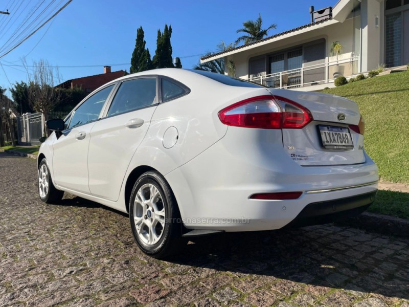 FIESTA 1.6 SE SEDAN 16V FLEX 4P MANUAL - 2016 - PORTO ALEGRE