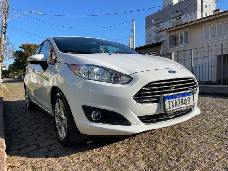 FIESTA 1.6 SE SEDAN 16V FLEX 4P MANUAL - 2016 - PORTO ALEGRE
