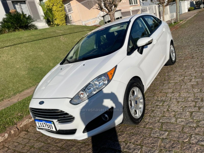 FIESTA 1.6 SE SEDAN 16V FLEX 4P MANUAL