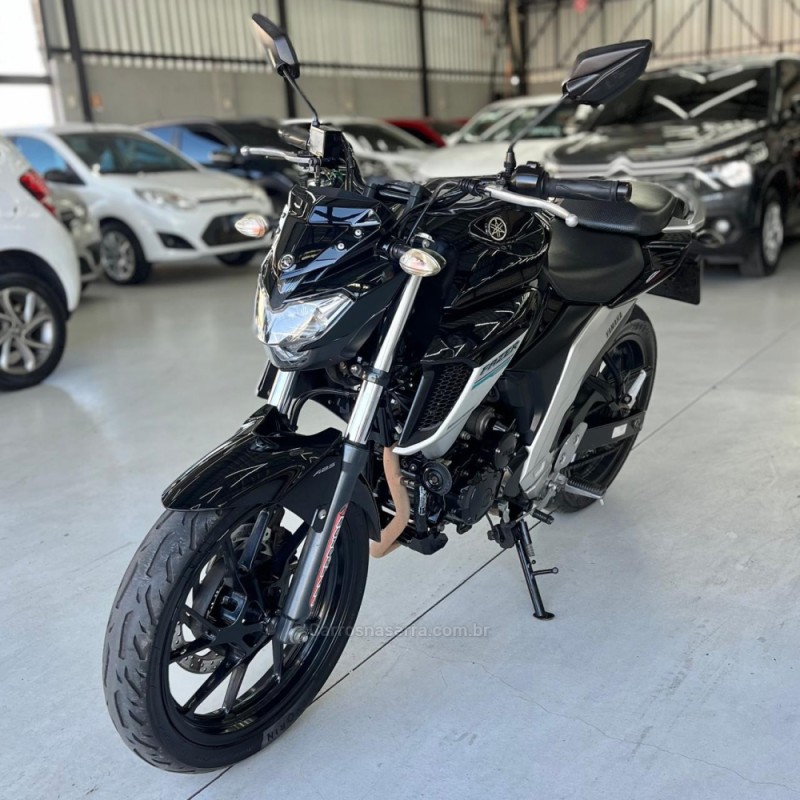 FAZER FZ25 ABS - 2021 - CANOAS