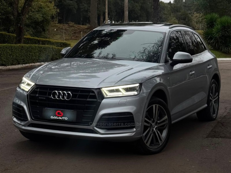 Q5 2.0 TFSI S LINE BLACK QUATTRO S TRONIC GASOLINA 4P - 2019 - NOVA PRATA