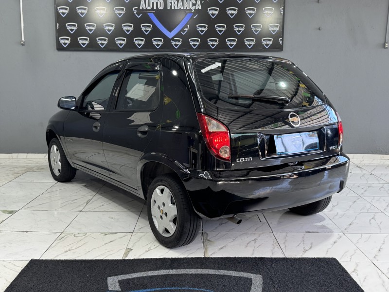 CELTA 1.0 MPFI VHC SPIRIT 8V FLEX 4P MANUAL - 2010 - CAXIAS DO SUL