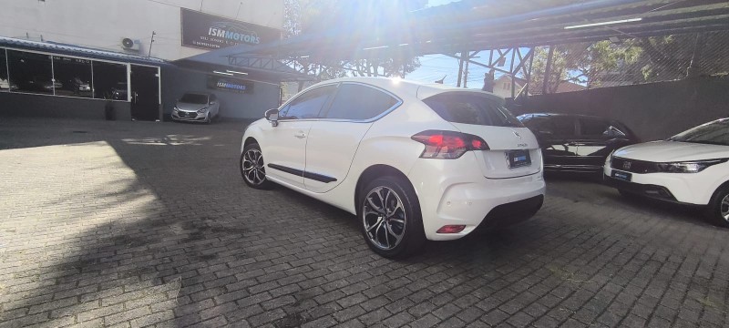 DS4 1.6 THP GASOLINA 4P AUTOMÁTICO - 2014 - CAXIAS DO SUL