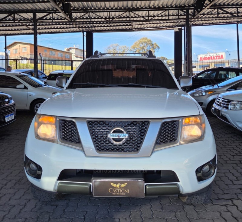 FRONTIER 2.5 SE ATTACK 4X4 CD TURBO ELETRONIC DIESEL 4P MANUAL - 2014 - CAXIAS DO SUL