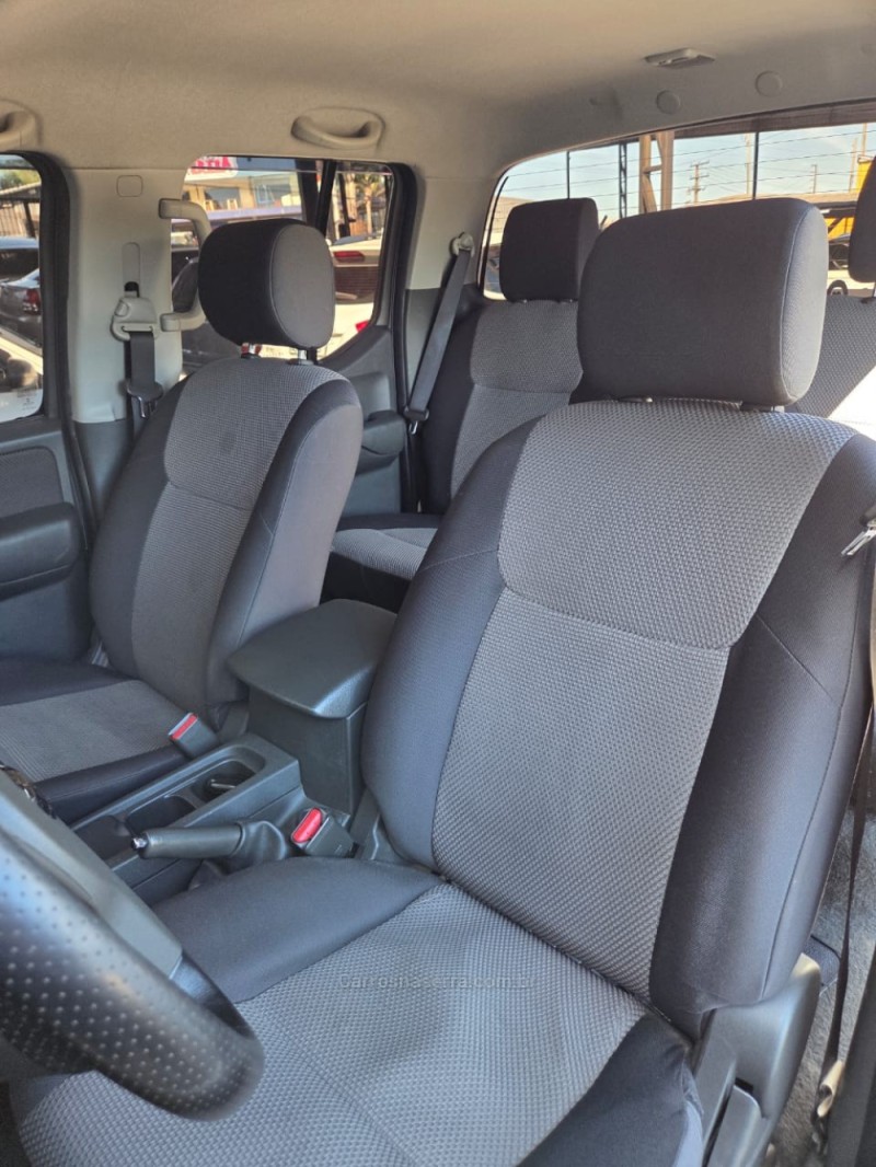 FRONTIER 2.5 SE ATTACK 4X4 CD TURBO ELETRONIC DIESEL 4P MANUAL - 2014 - CAXIAS DO SUL