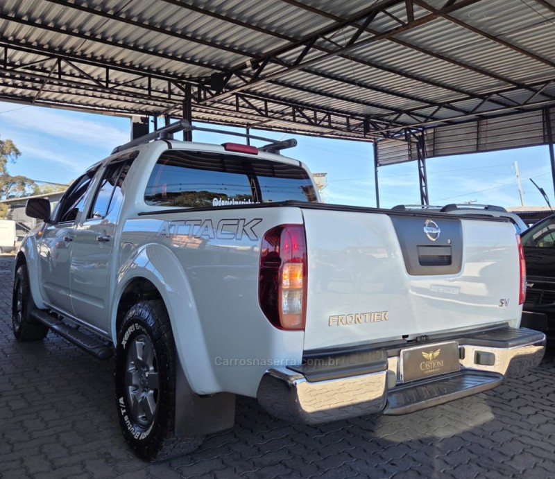 FRONTIER 2.5 SE ATTACK 4X4 CD TURBO ELETRONIC DIESEL 4P MANUAL - 2014 - CAXIAS DO SUL