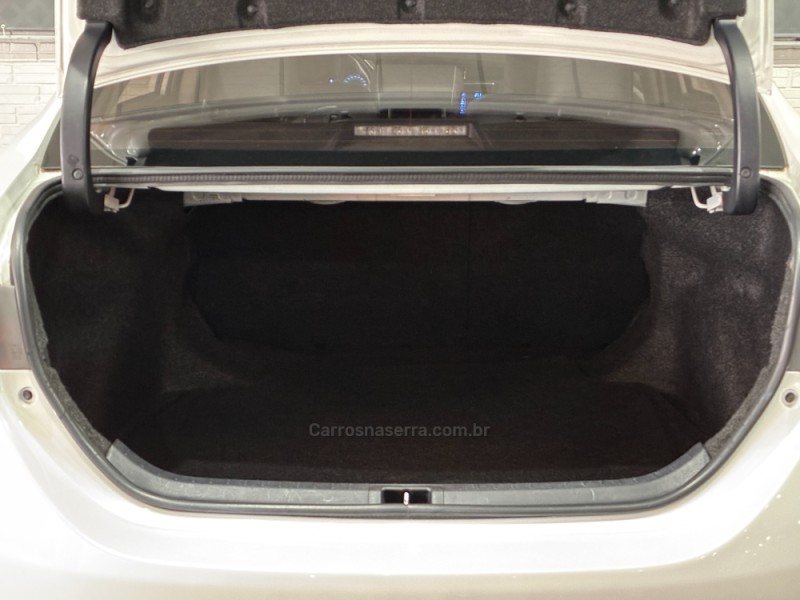 COROLLA 2.0 XEI 16V FLEX 4P AUTOMÁTICO - 2019 - VENâNCIO AIRES