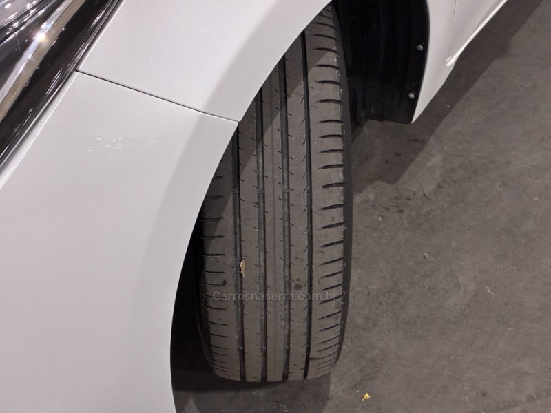 COROLLA 2.0 XEI 16V FLEX 4P AUTOMÁTICO - 2019 - VENâNCIO AIRES