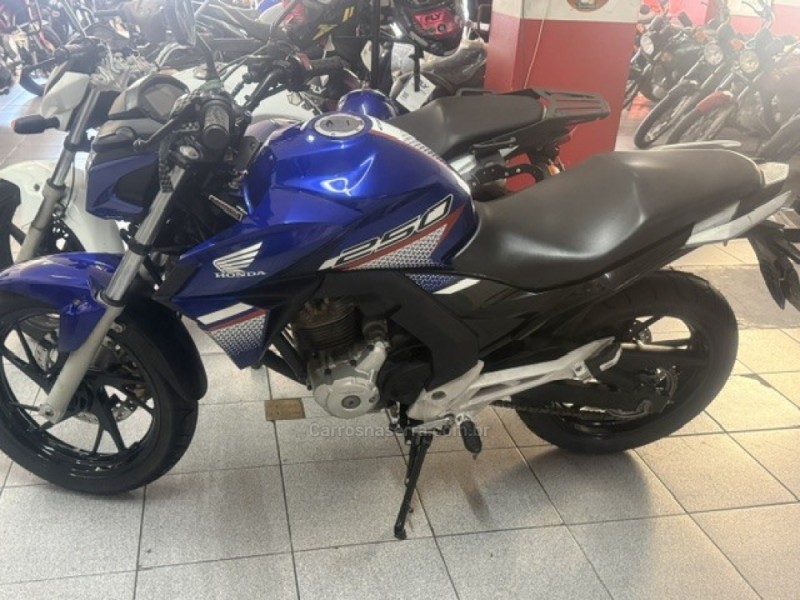 CB 250F TWISTER CBS - 2022 - GARIBALDI