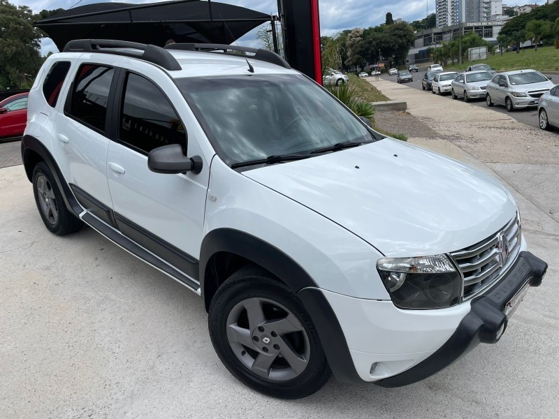 DUSTER 2.0 DYNAMIQUE 4X2 16V FLEX 4P AUTOMÁTICO
