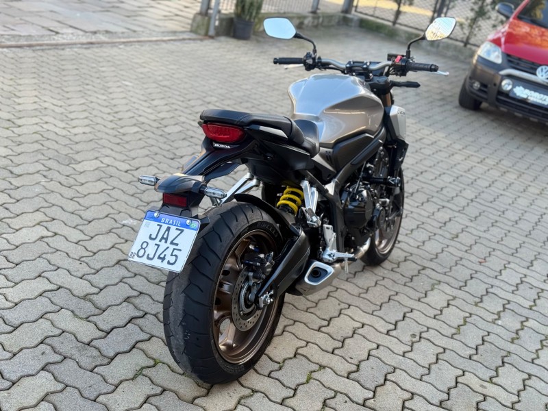 CB 650R  - 2021 - BENTO GONçALVES