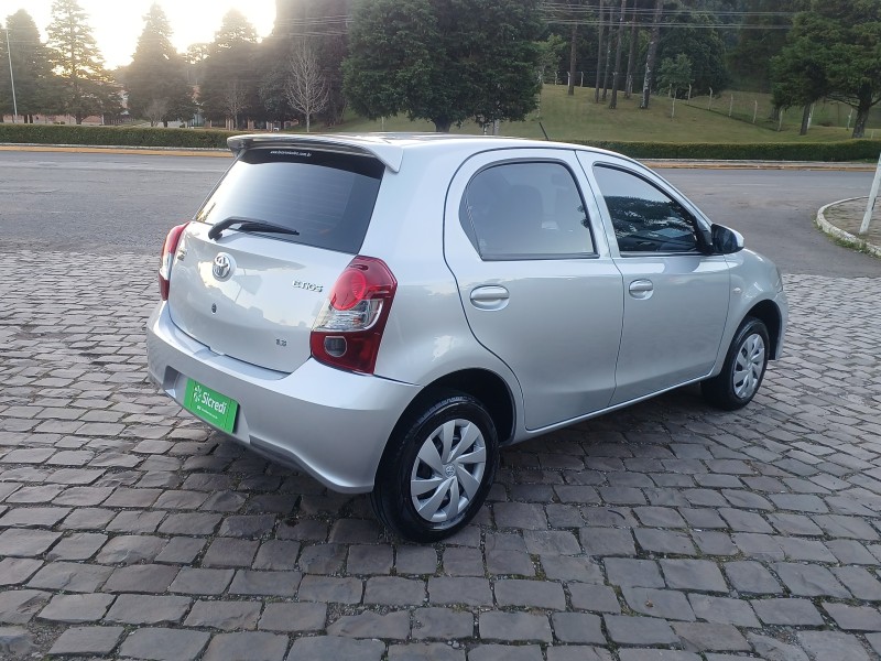 ETIOS 1.3 X 16V FLEX 4P MANUAL - 2020 - FLORES DA CUNHA