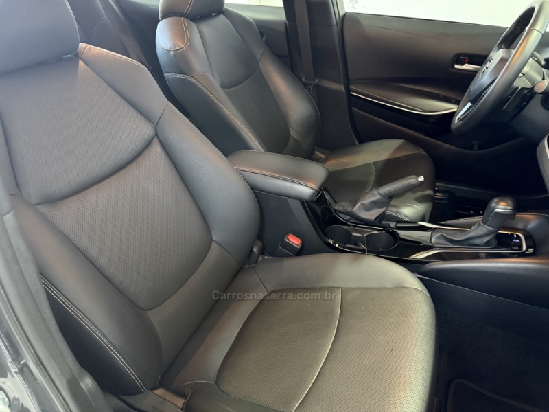 COROLLA 2.0 XEI 16V FLEX 4P AUTOMÁTICO - 2023 - GARIBALDI