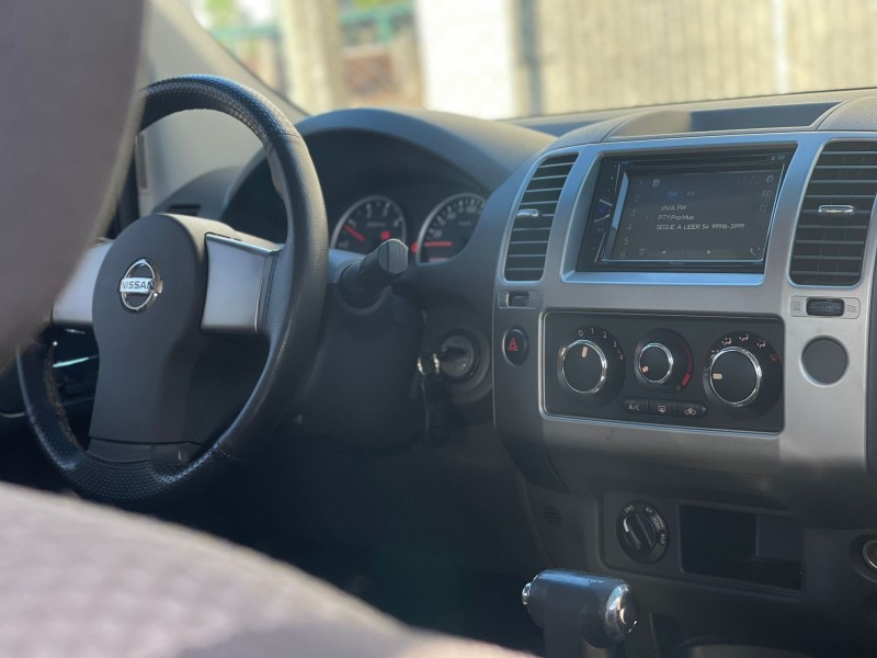 FRONTIER 2.5 SV ATTACK 4X4 CD TURBO ELETRONIC DIESEL 4P AUTOMÁTICO - 2015 - CAXIAS DO SUL