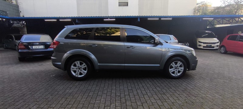 JOURNEY 2.7 SE V6 24V GASOLINA 4P AUTOMATICO - 2010 - CAXIAS DO SUL