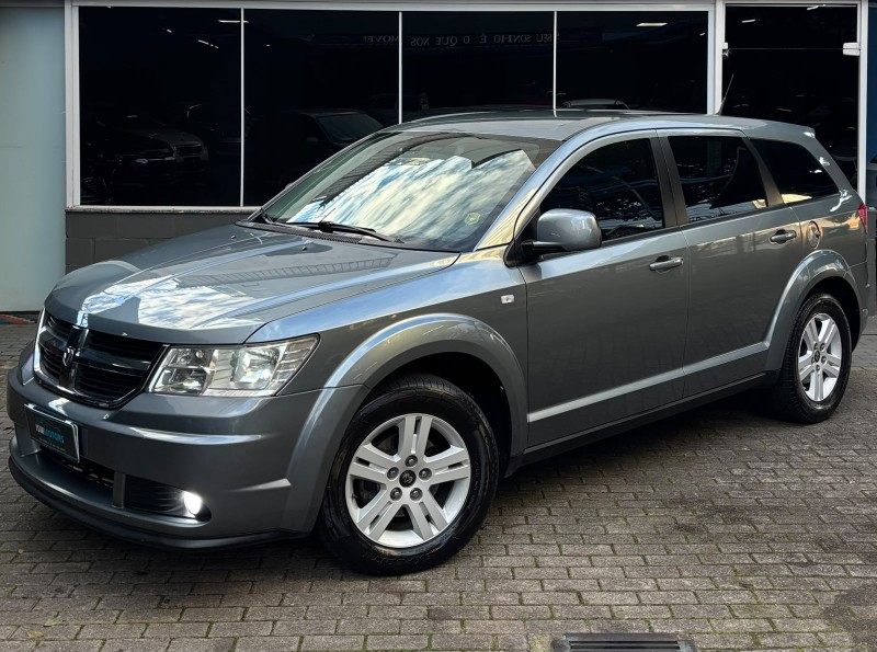 journey 2.7 se v6 24v gasolina 4p automatico 2010 caxias do sul