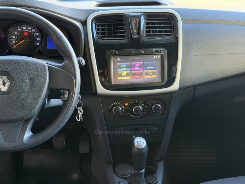 SANDERO 1.6 EXPRESSION 8V FLEX 4P MANUAL - 2017 - CAXIAS DO SUL