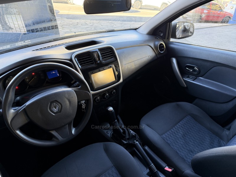 SANDERO 1.6 EXPRESSION 8V FLEX 4P MANUAL - 2017 - CAXIAS DO SUL