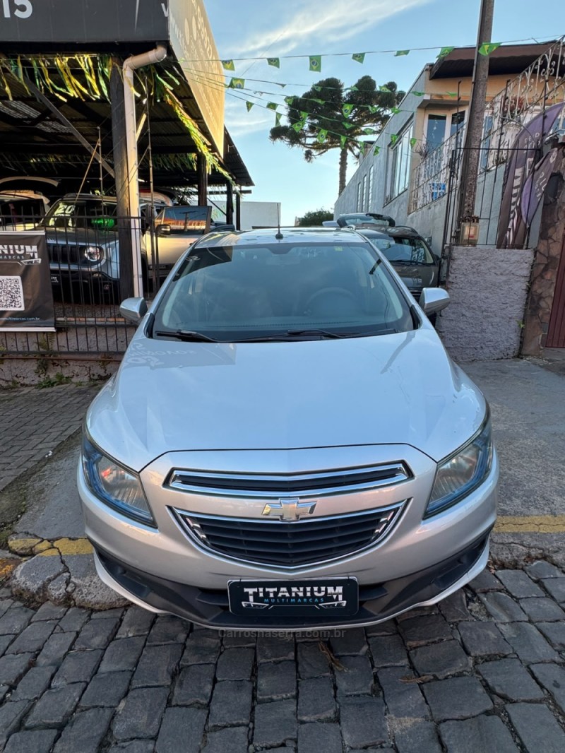 PRISMA 1.4 MPFI LT 8V FLEX 4P MANUAL - 2013 - SãO FRANCISCO DE PAULA